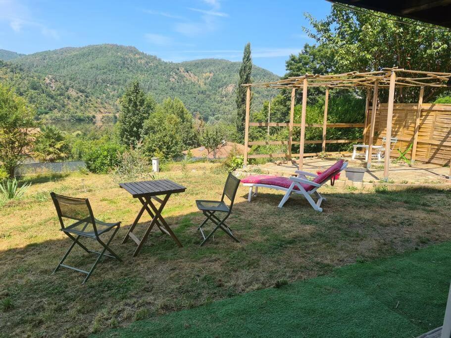 Le Chalet Des Amis Aurec-Sur-Loire Extérieur photo